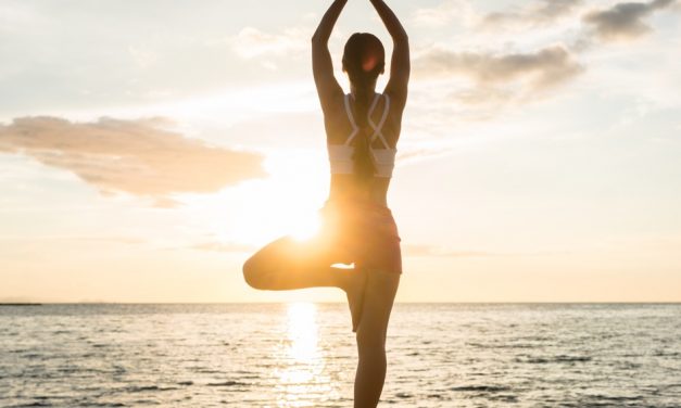 Yoga sulla spiaggia con l’olystic festival di bibione
